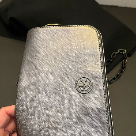 Tory Burch Metallic Crossbody Bag - Picture 10 of 10